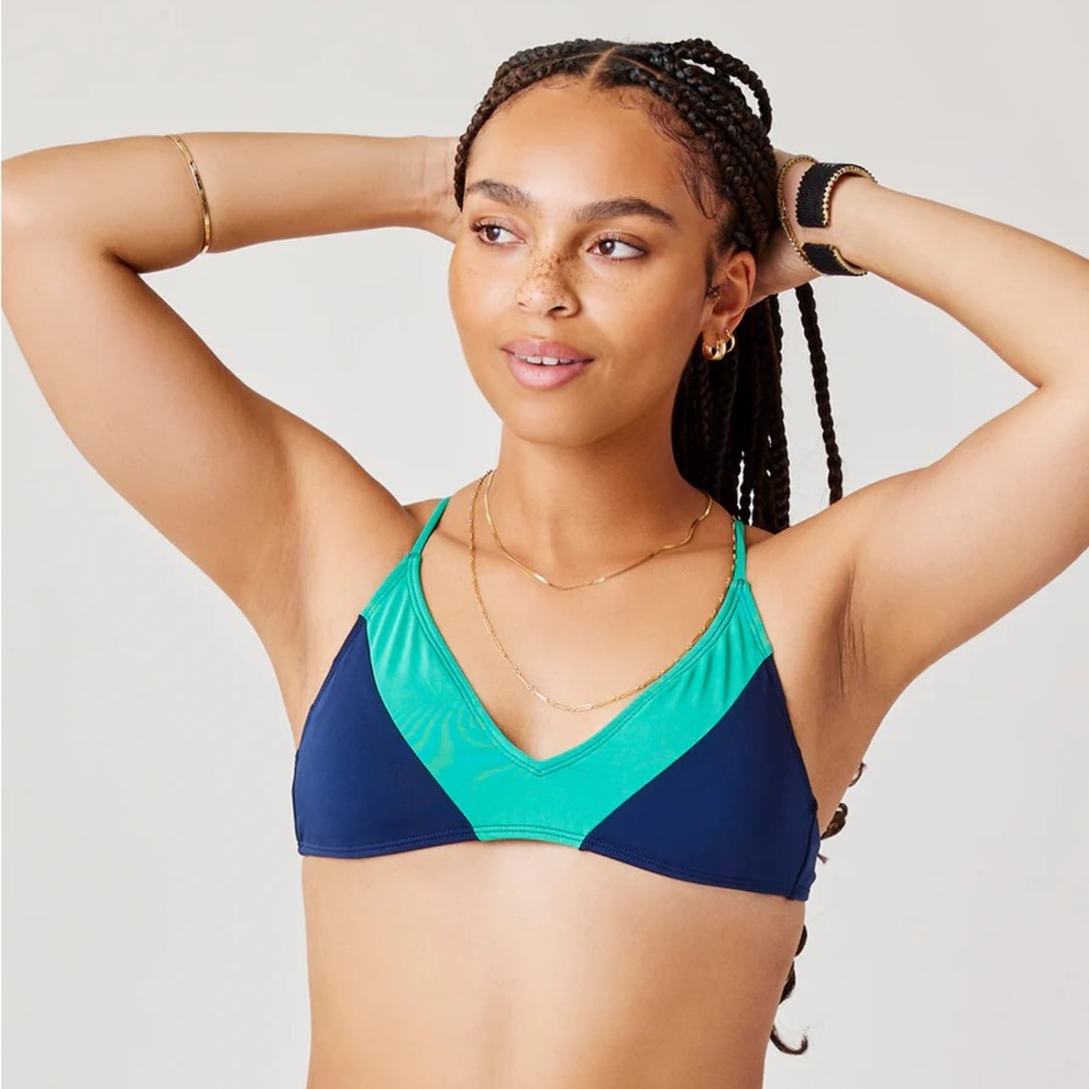 NWT Carve Designs Tamarindo Colorblock Bikini Top